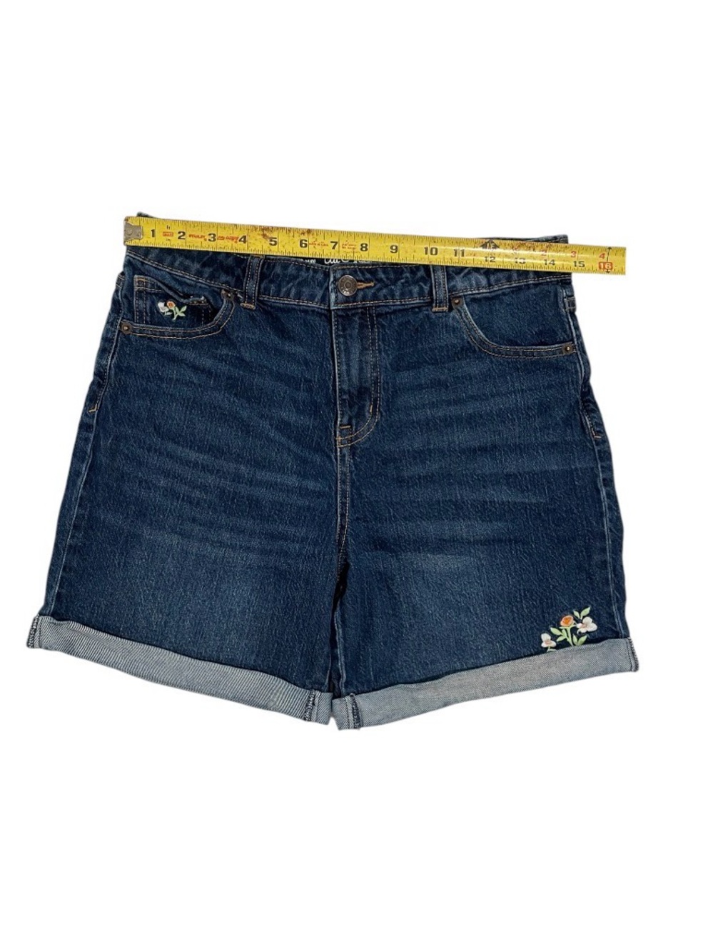 Cat & Jack relaxed midi shorts with cuffed hem and floral embroidery - Picture 3 of 8